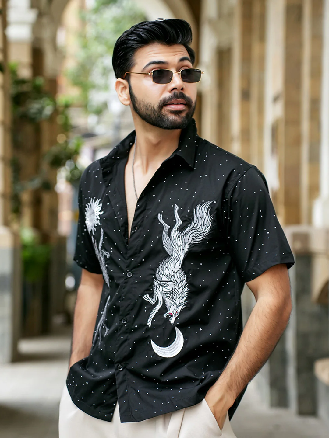 Wolf Embroidered - Image 3